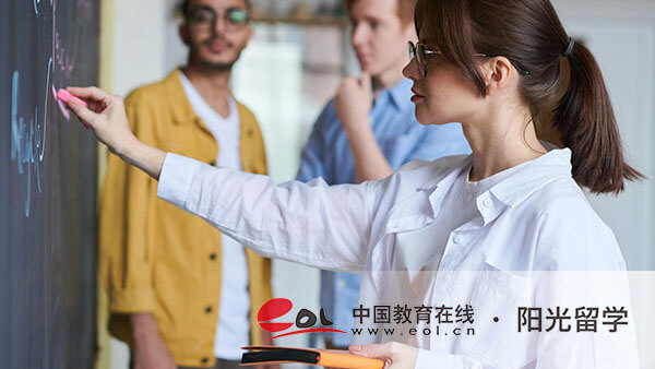 2025年申请去韩国留学需要多少钱